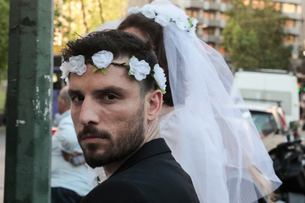 “Παρεξήγηση” λέει ο ηθοποιός Σπύρος Χατζηαγγελάκης – Έκανε φάρσα για βόμβα σε θέατρο και συνελήφθη