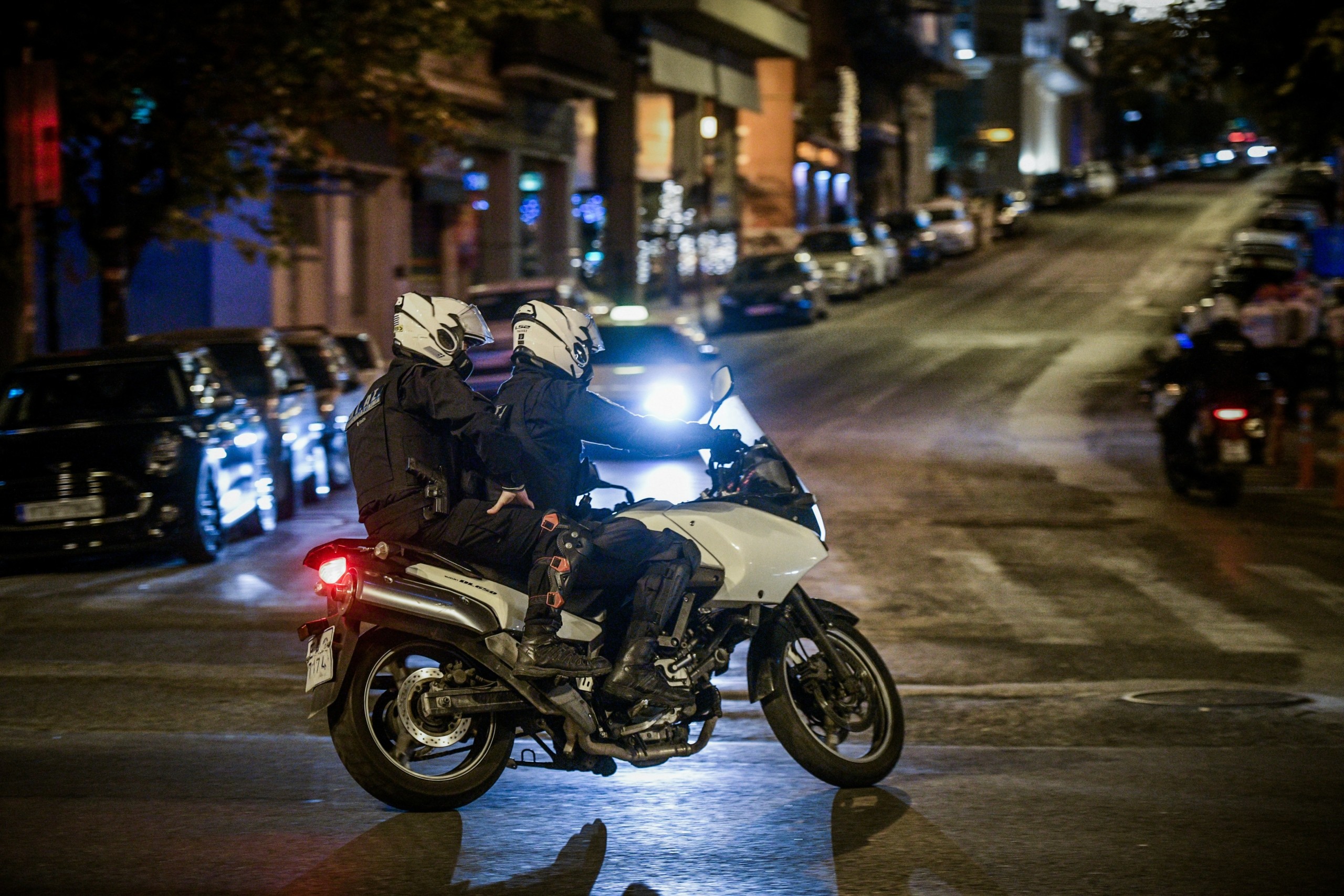 Φόβος και τρόμος οι συμμορίες ανηλίκων – Μαχαίρωσαν 15χρονο για να τον ληστέψουν