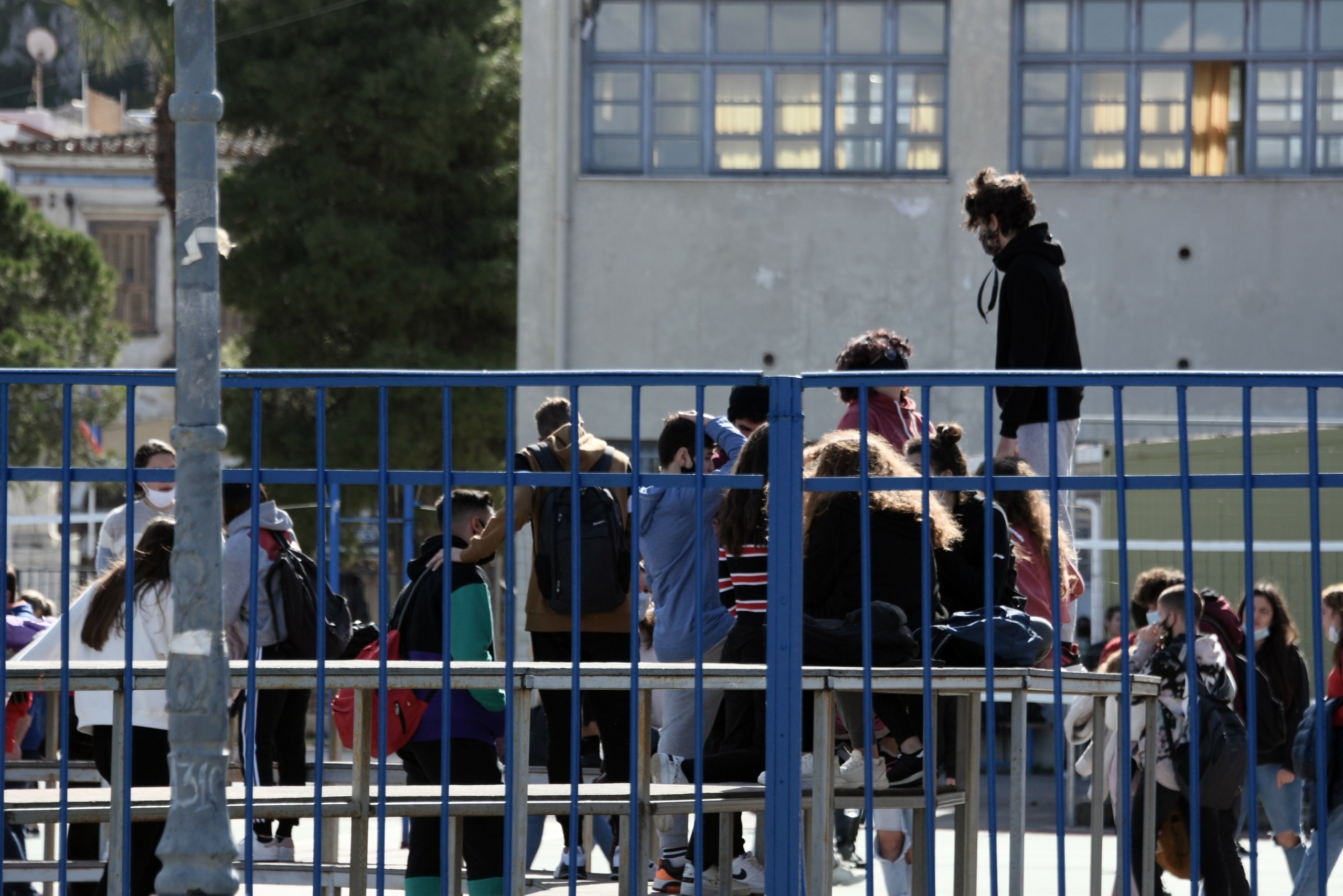 Προειδοποιεί ο Τζανάκης για τα σχολεία – “Αν ανοίξουν, θα κλείσουν μετά από 5 με 10 ημέρες”