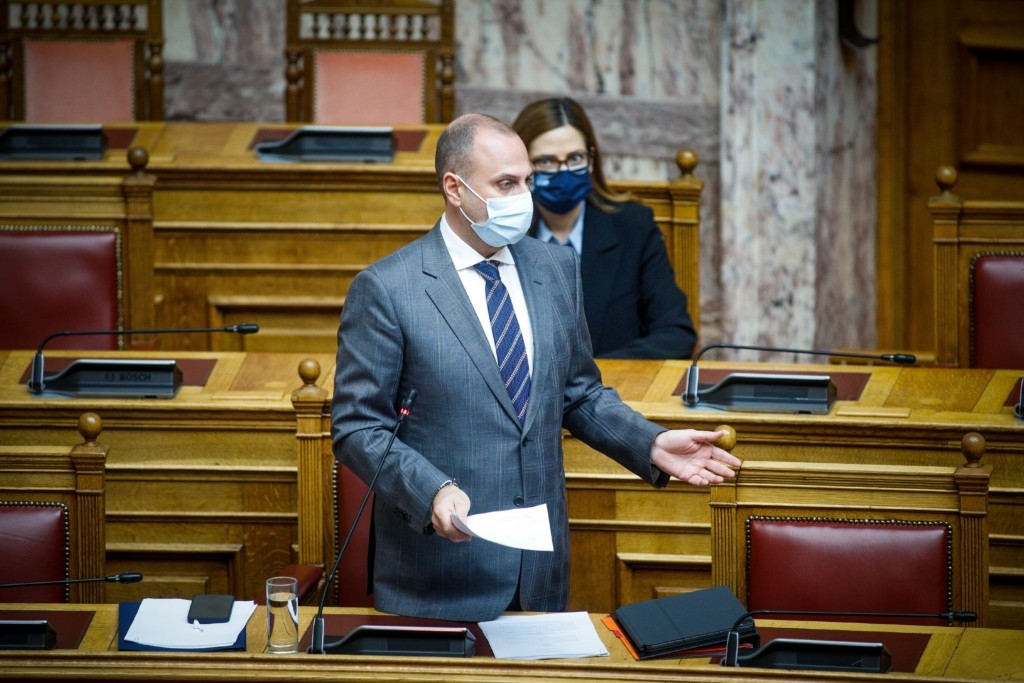 “Δημοπρατήσαμε σε 2,5 χρόνια έργα περίπου 8 δισ. ευρώ” τονίζει ο Γιώργος Καραγιάννης