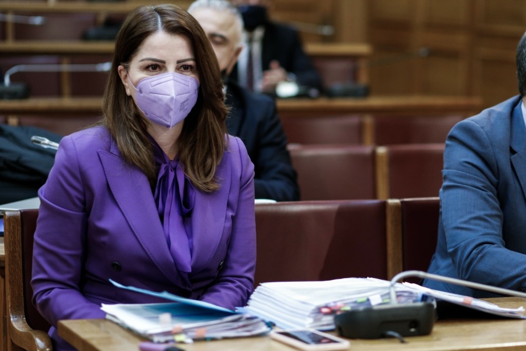 Η Κατερίνα Παπακώστα απαντά για την Αττική Οδό – “Δεν αναφέρθηκα στους εγκλωβισμένους οδηγούς”