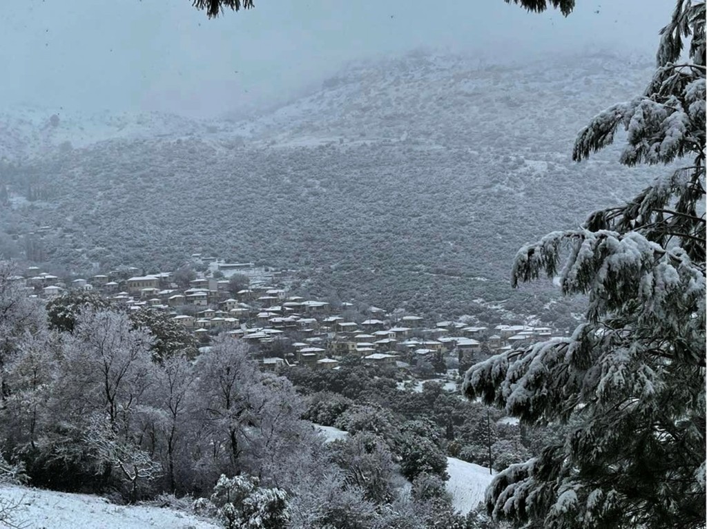 Πυκνό χιόνι έρχεται από την Τρίτη προειδοποιεί ο Σάκης Αρναούτογλου – Σε ποιες περιοχές θα το στρώσει