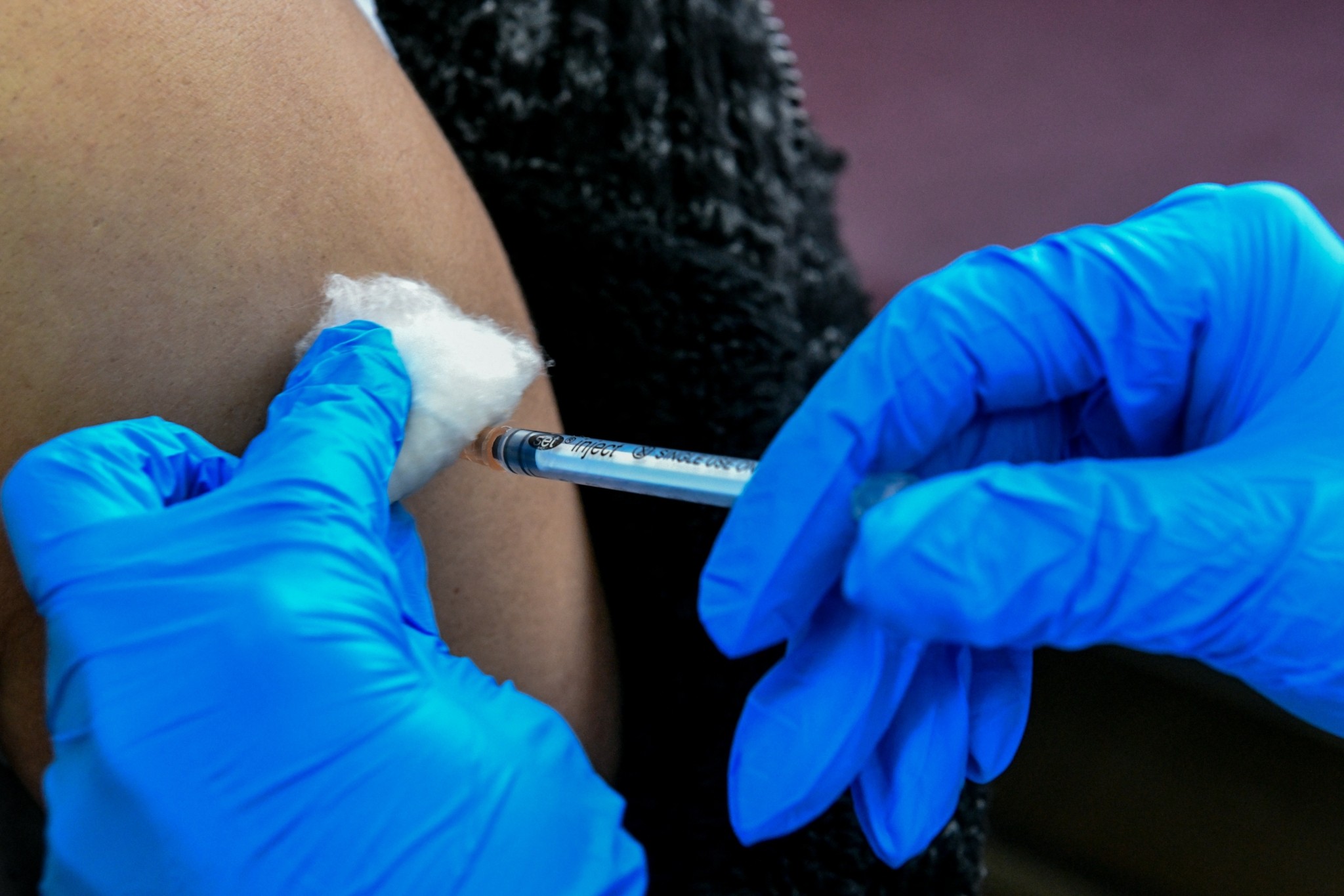 Υποχρεωτικός εμβολιασμός: