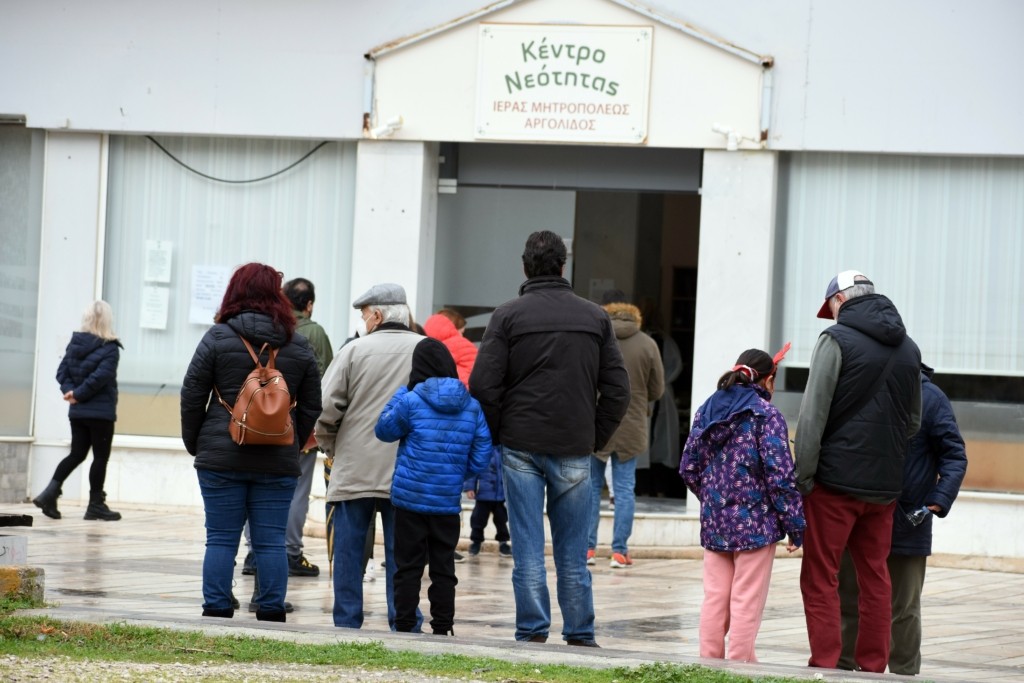 “Θα λυθεί σήμερα το θέμα με τον ΕΦΚΑ και τις αναρρωτικές” – Οι διευκρινίσεις της Μίνας Γκάγκα (vid)
