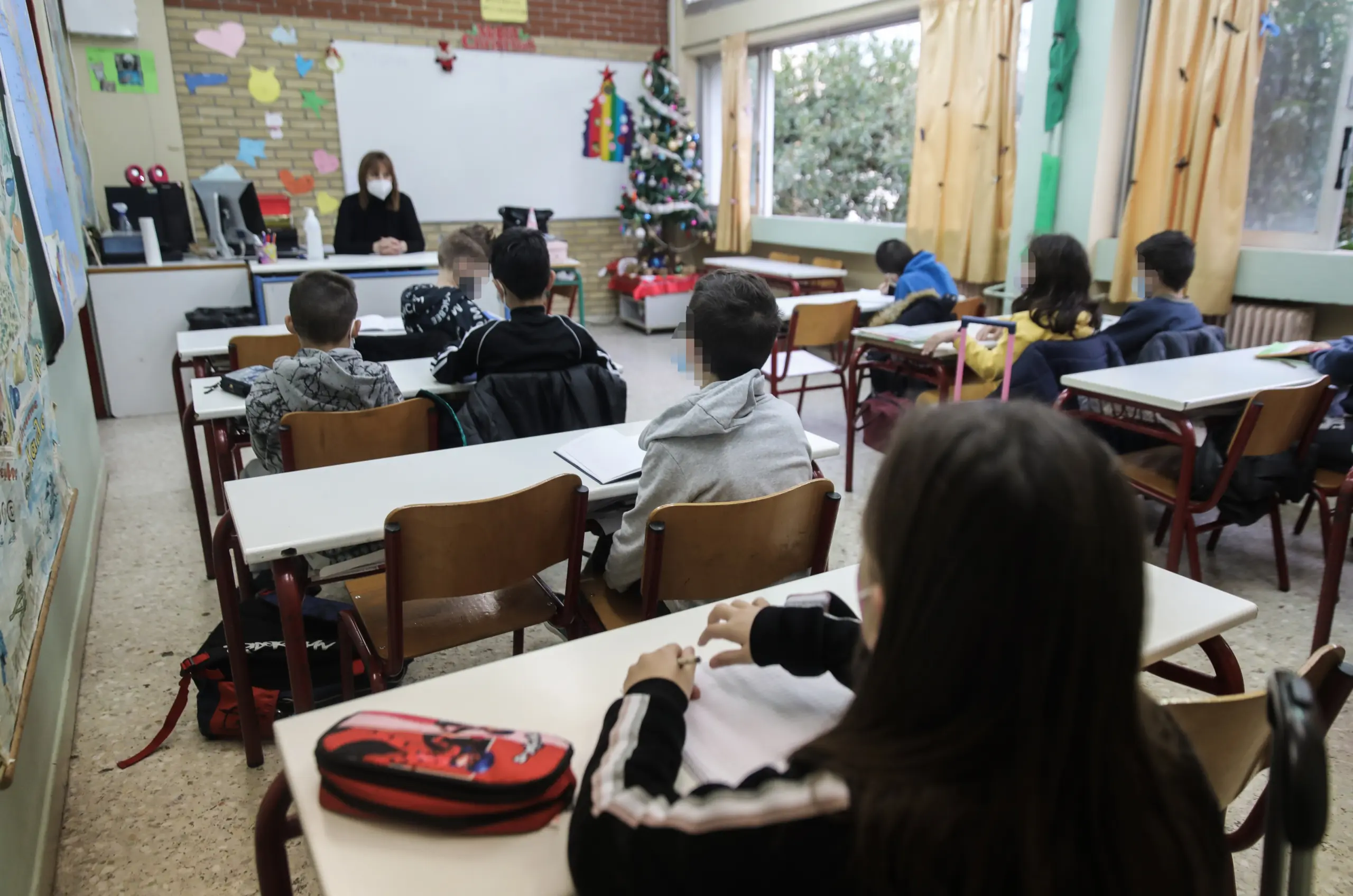 Πάνω από 15.500 τα κρούσματα σε μαθητές και εκπαιδευτικούς από τα self test