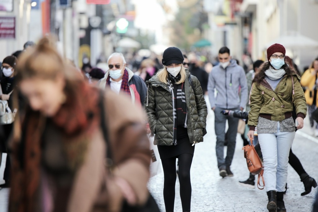 Σχεδόν 4.000 νέα κρούσματα στην Αττική, πάνω από 1.000 στη Θεσσαλονίκη – Ο “χάρτης” των 10.783 μολύνσεων