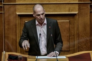 Βαρουφάκης για Πιερρακάκη: «Συγχαρητήρια, αλλά ο δικός μας τίτλος τιμής είναι το μίσος τους»