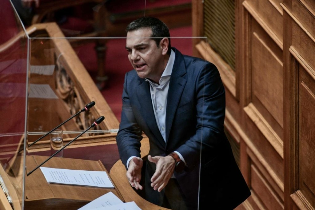Λάβρος ο Τσίπρας κατά Μητσοτάκη – “Έχετε τελειώσει πολιτικά, παραιτηθείτε και προκηρύξτε εκλογές”