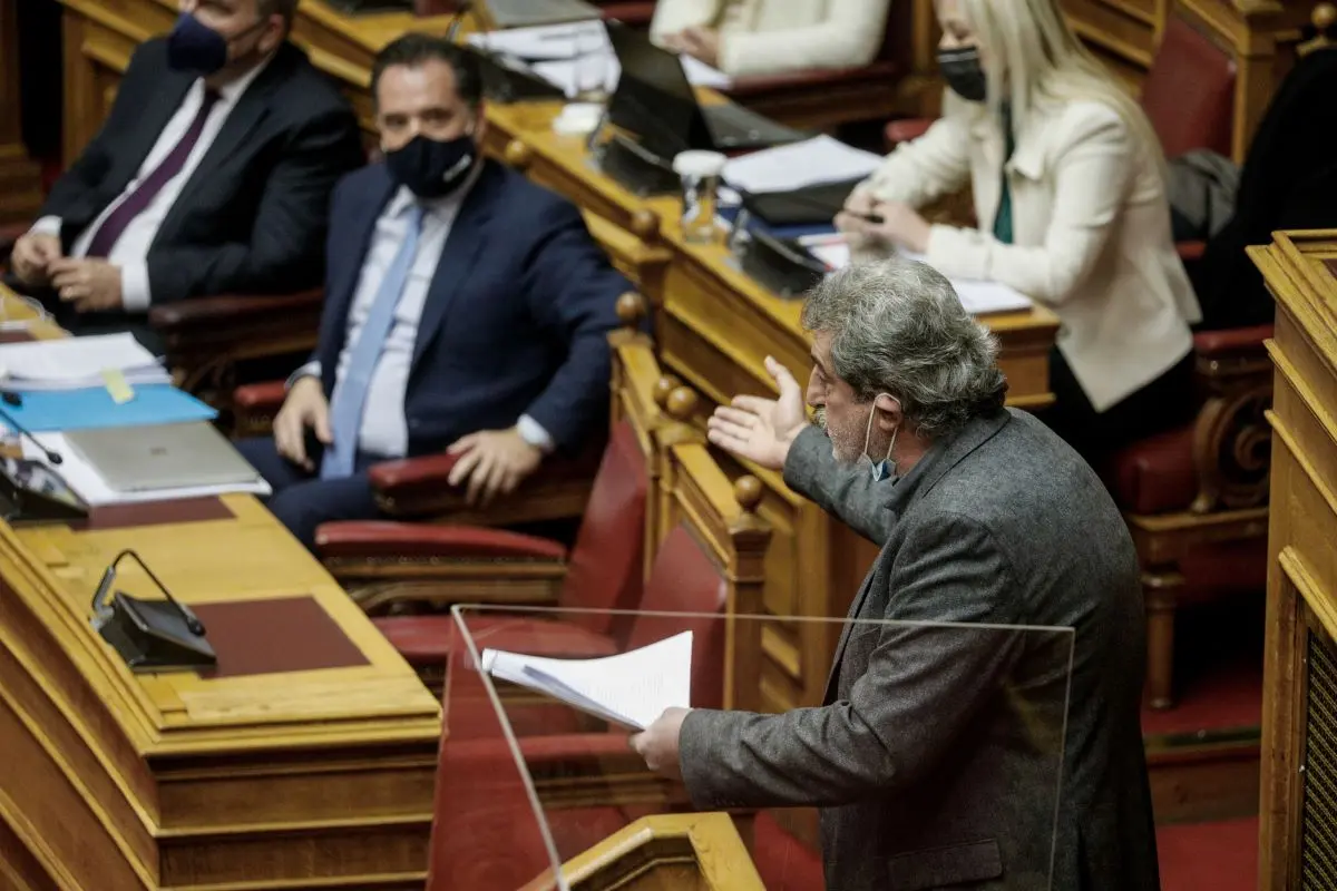 “Θερμό επεισόδιο” με τον Πολάκη στη Βουλή – Του έκλεισαν το μικρόφωνο