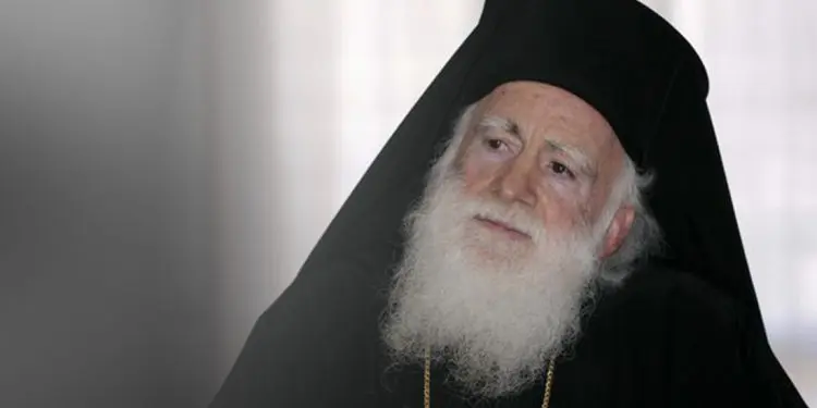 Στο νοσοκομείο ο πρώην Αρχιεπίσκοπος Κρήτης, Ειρηναίος