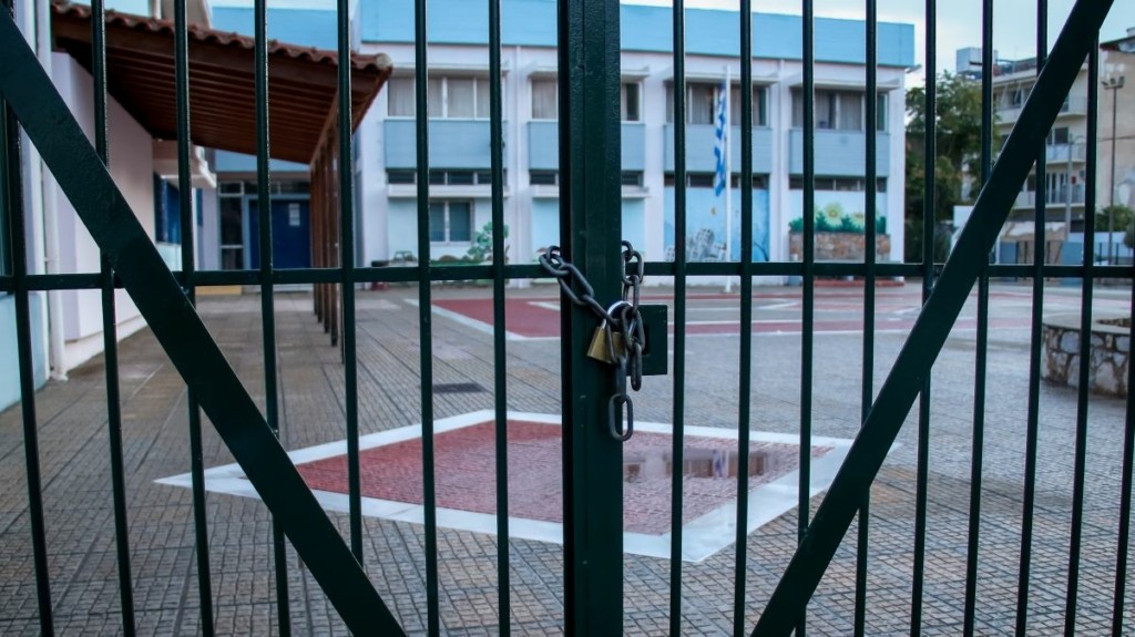 Κλειστά θα παραμείνουν τα σχολεία στη Φλώρινα μετά τον μεγάλο σεισμό – Συνεχίζονται οι αυτοψίες των κτιρίων