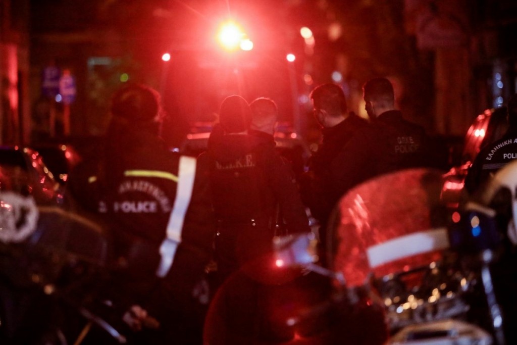 Νέο χτύπημα από συμμορία ανηλίκων – Απείλησαν και άρπαξαν κινητά από ανήλικους στο Ίλιον
