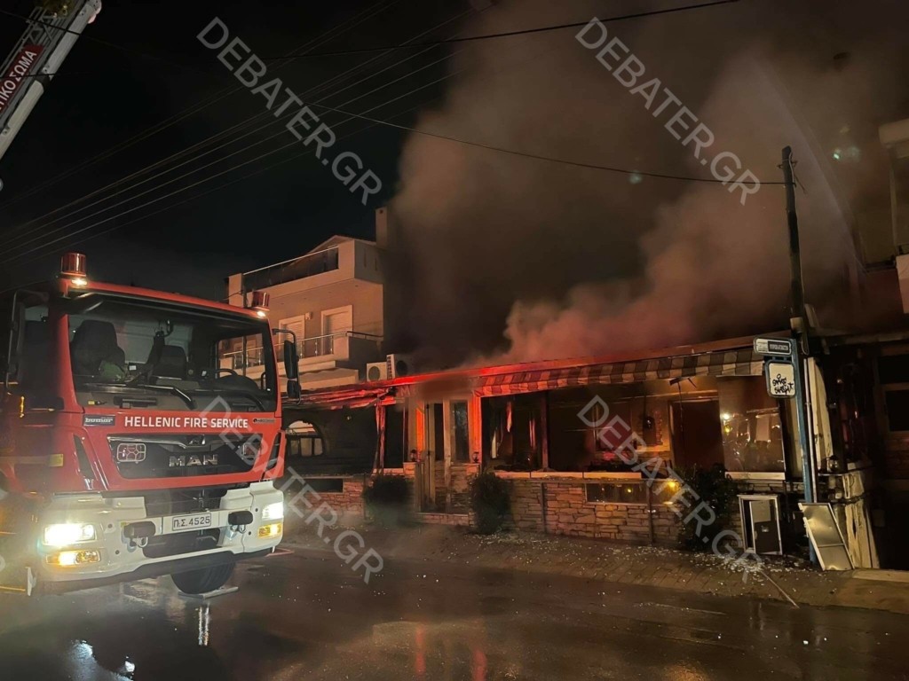 Φωτιά σε εστιατόριο στο Μαρούσι – “Άκουσα  ένα μπαμ και μετά είδα φωτιά” (pics&vid)