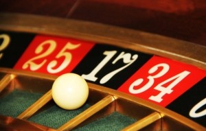 Σπείρα ψευτοεπενδυτών: Για πλεκτάνη κάνει λόγο ο δικηγόρος του επιχειρηματία – “Ο κ. Μαρτίκας έχει δανειστεί από τον πελάτη μου”