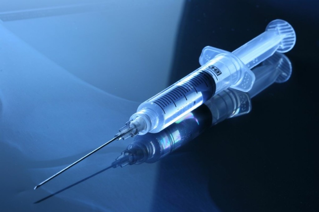 Ποιες επιπτώσεις έχουν ο κορονοϊός και τα mRNA εμβόλια στους διαβητικούς σύμφωνα με τον Ηλία Μόσιαλο