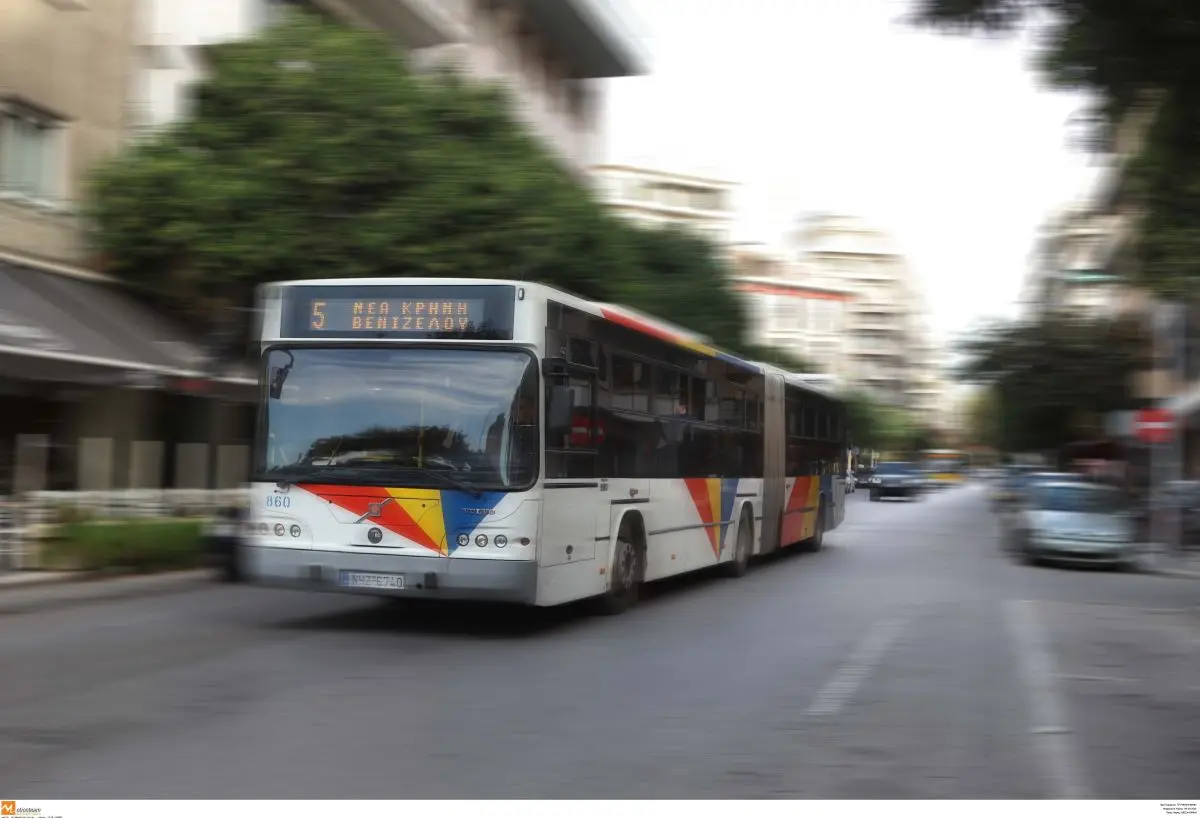 Άγριος καυγάς σε λεωφορείο στη Θεσσαλονίκη – Πιάστηκαν στα χέρια και κατέληξαν στο νοσοκομείο (pics&vid)