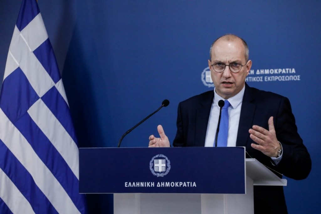 Καταδίκη για την επίθεση στον καθηγητή της ΑΣΟΕΕ από τον κυβερνητικό εκπρόσωπο