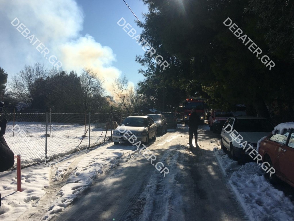 Υπό έλεγχο τέθηκε η πυρκαγιά στα παραπήγματα στην Κηφισιά