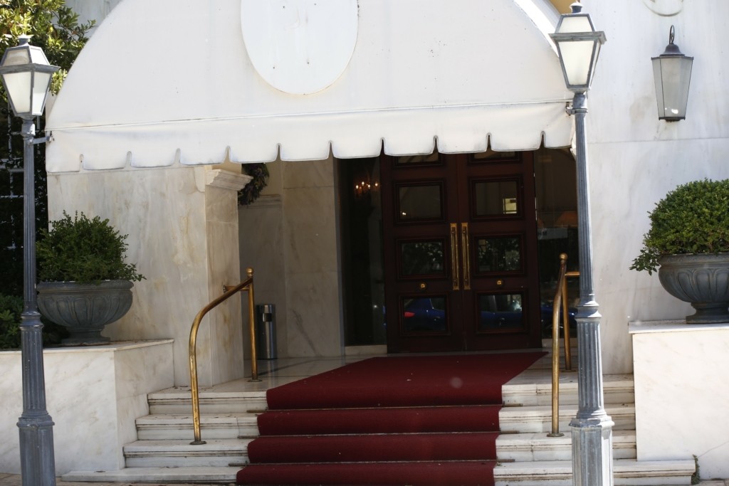 Η Hilton ανοίγει δύο νέα ξενοδοχεία στην Αττική – Για ποια πρόκειται