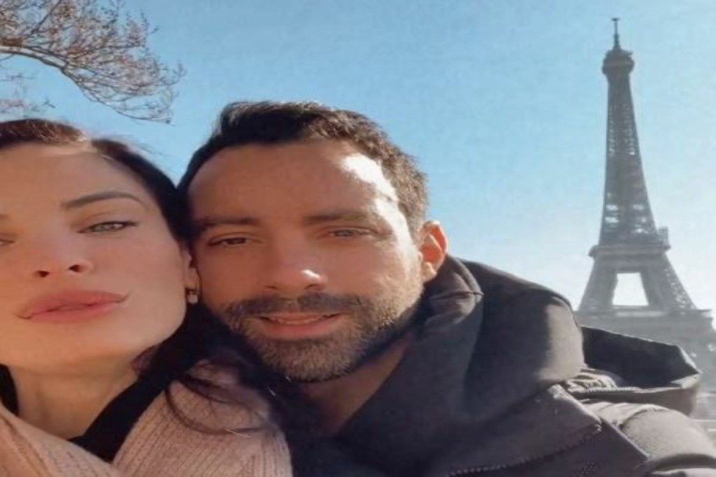 Τανιμανίδης – Μπόμπα έχουν ρομαντική διάθεση στην τοποθεσία… Παρίσι