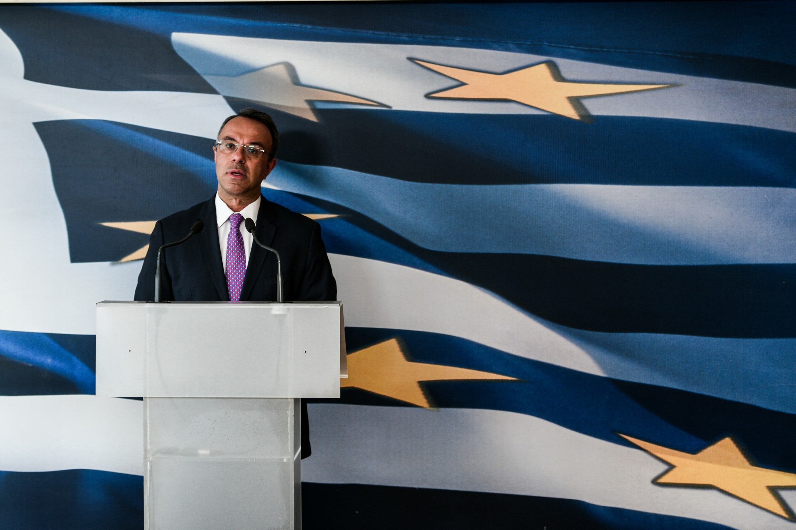 Μικρότερος ΕΝΦΙΑ για το 80% των πολιτών – Σε έως και 10 δόσεις η πληρωμή του – Τι ανακοίνωσε ο Σταϊκούρας