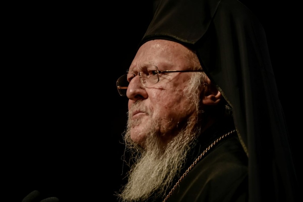 Συγκλονισμένος ο Οικουμενικός Πατριάρχης Βαρθολομαίος με την εισβολή στην Ουκρανία – Καταδικάζει την επίθεση της Ρωσίας