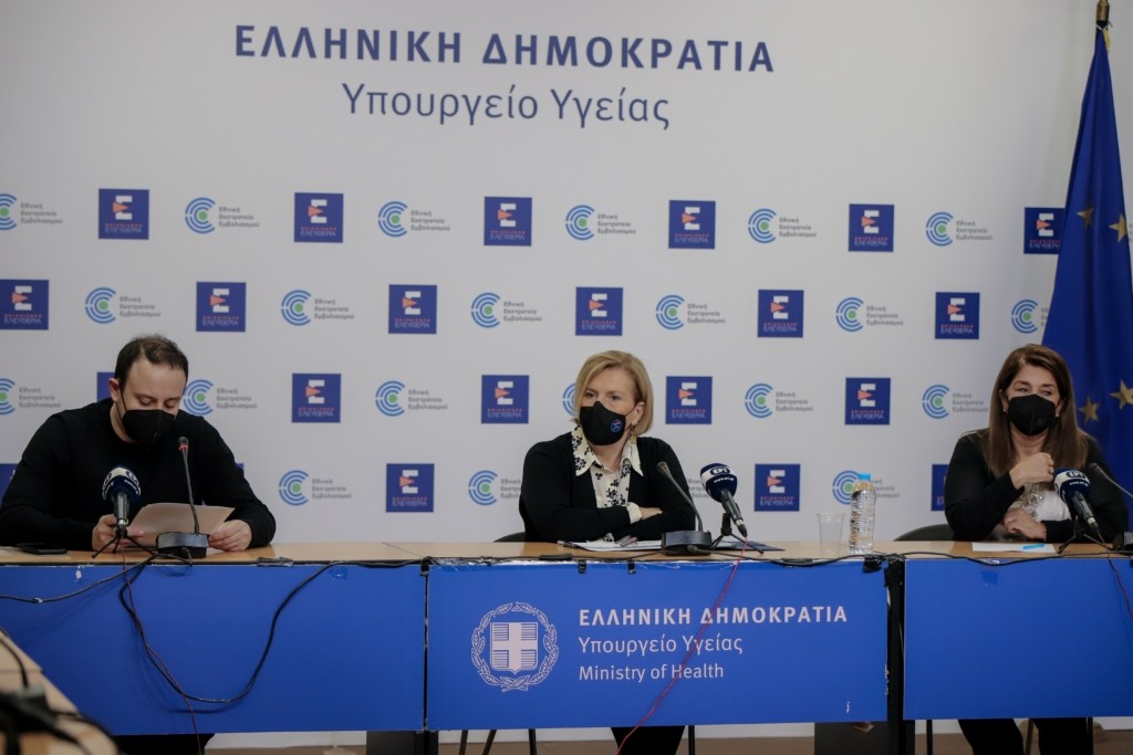 Γύρω στα 100 παιδιά νοσηλεύονται με κορονοϊό στα ελληνικά νοσοκομεία