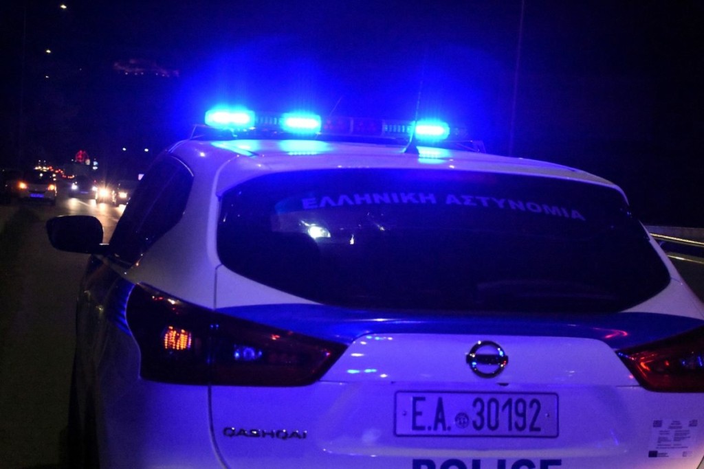 Ανθρωποκυνηγητό για να βρεθεί ο διαρρήκτης στη Νέα Ιωνία – Πήρε το όπλο αστυνομικού και έφυγε