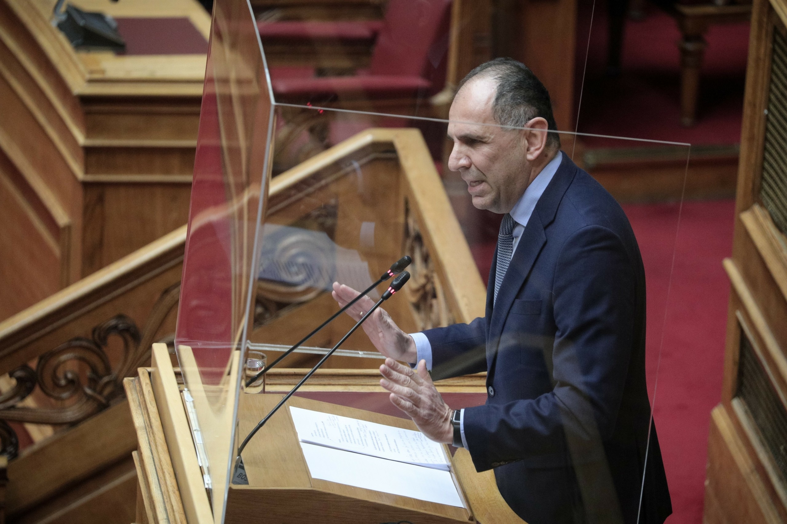 Γεραπετρίτης για Φουρθιώτη – “Δεν τον έχω συναντήσει ποτέ” – Τι είπε για τα SMS και την αστυνομική φύλαξη (vid)