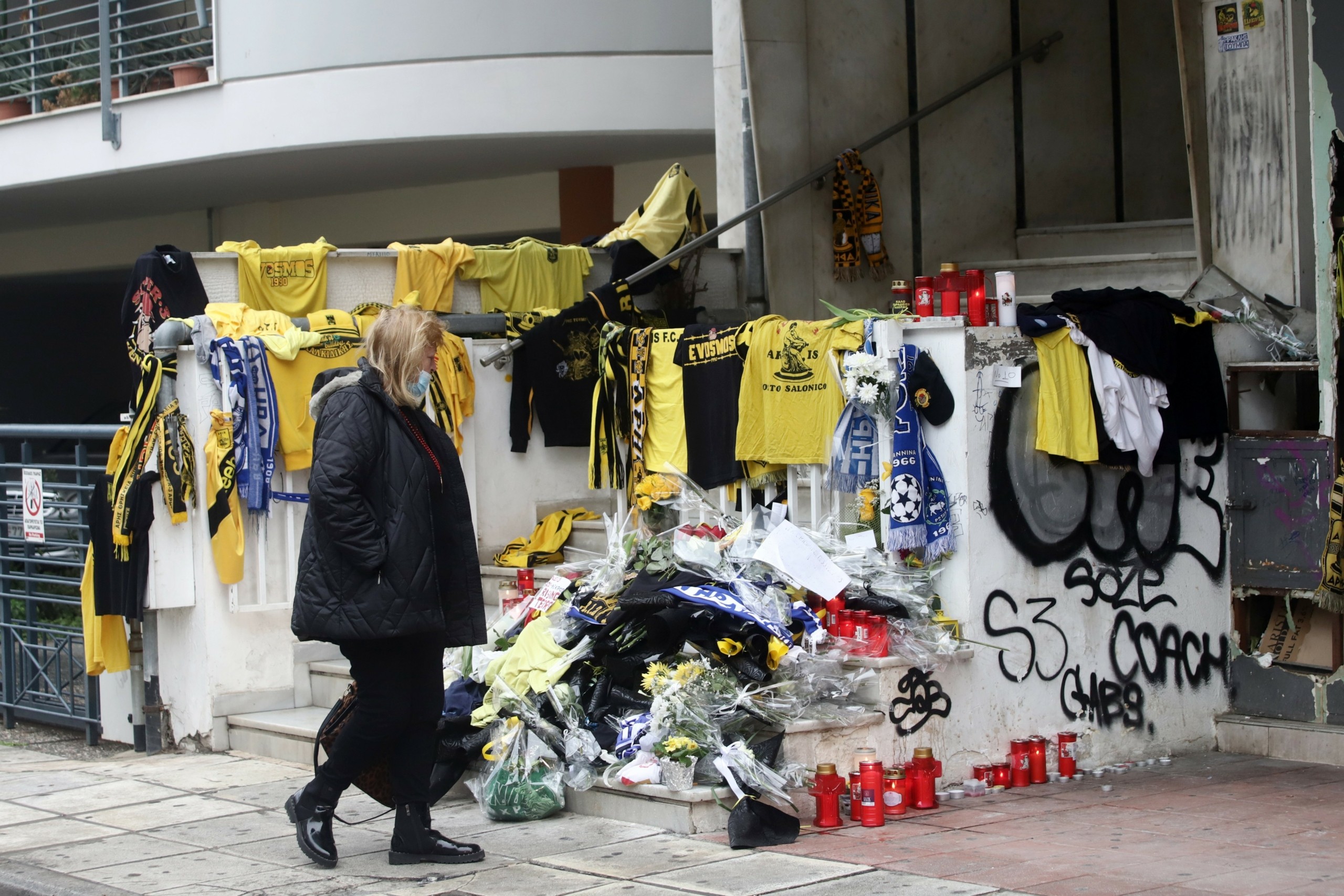 Θεοδωρικάκος για δολοφονία Άλκη – “Σεσημασμένοι έξι από τους συλληφθέντες” – Τι ανακοίνωσε για τους συνδέσμους φιλάθλων