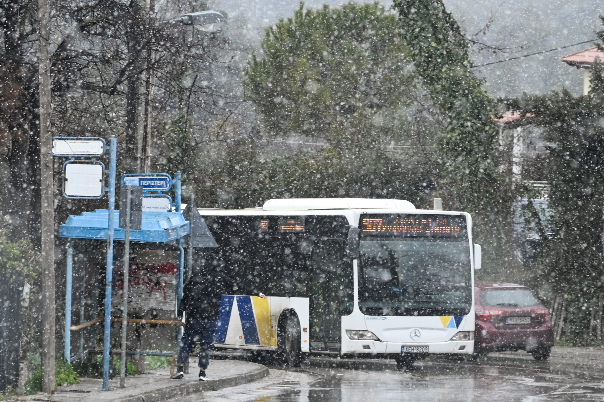 Για έντονες χιονοπτώσεις προειδοποιεί ο Αρναούτογλου – Ποιες περιοχές θα “ντυθούν” στα λευκά