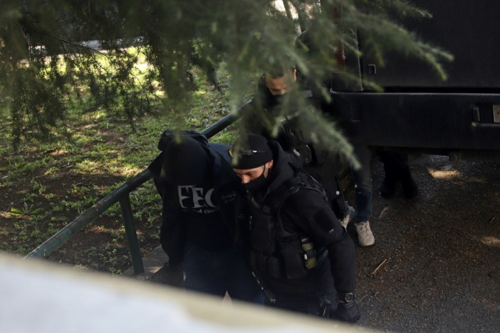 Προφυλακιστέοι άλλοι τέσσερις κατηγορούμενοι για τη δολοφονία του Άλκη