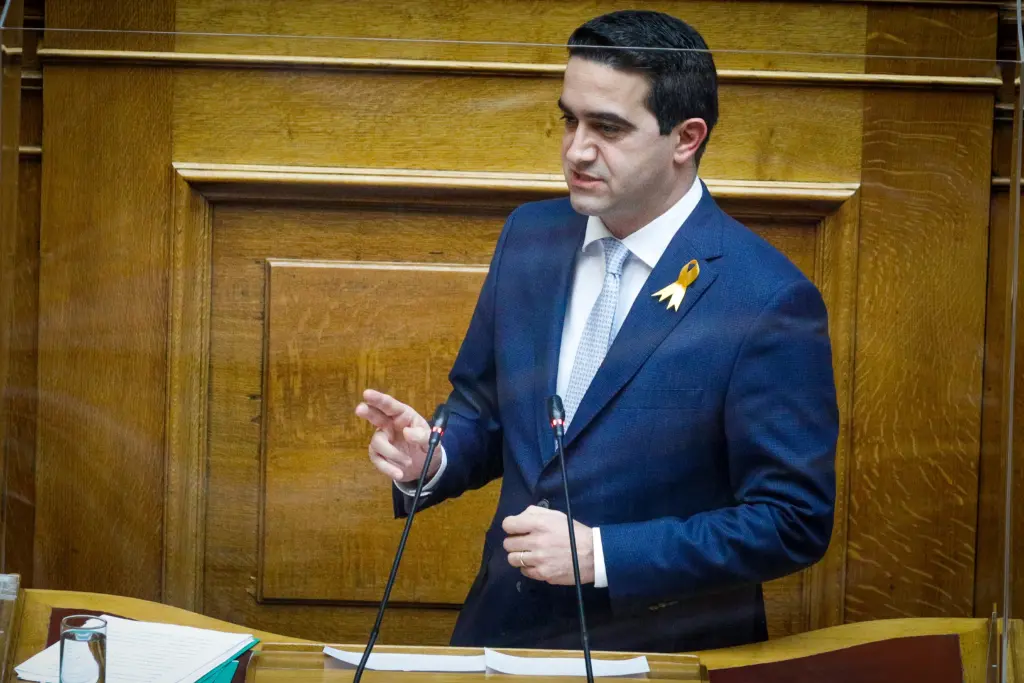 Ποινική δίωξη στον γιο του Μιχάλη Κατρίνη – Αντιμέτωπος με σοβαρές κατηγορίες