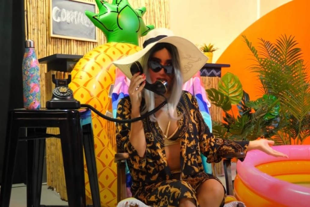 Τεράστια αποκάλυψη στο Instagram – Ποια είναι  η Soula Glamorous