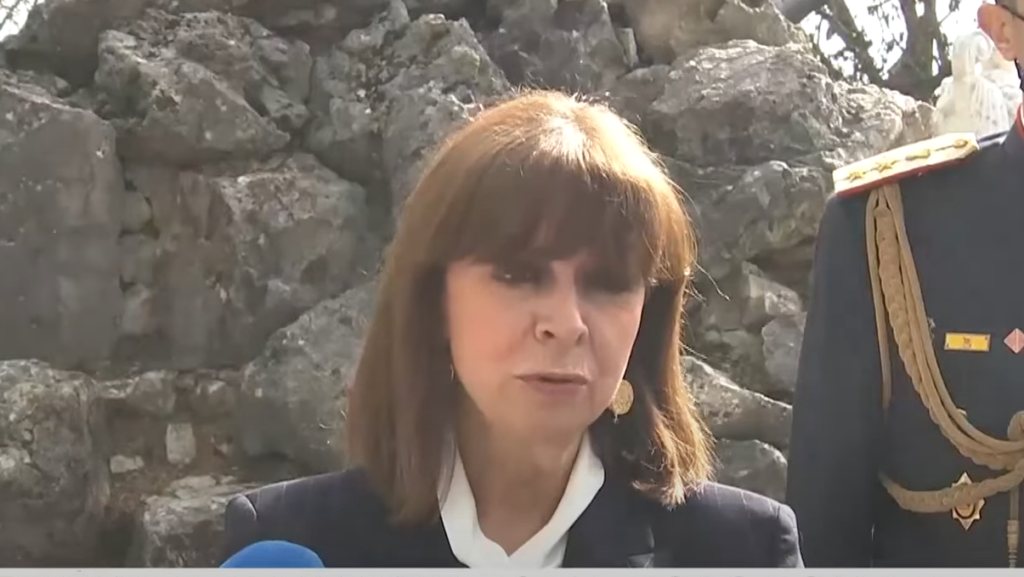 Η Κατερίνα Σακελλαροπούλου με την παρουσία της στα Γιάννενα ανήμερα της απελευθέρωσης τίμησε την ιστορική αυτή μέρα