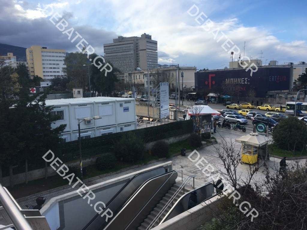 Θρασύτατοι ληστές επιτέθηκαν σε ανήλικο για να του πάρουν το κινητό δίπλα στο αρχηγείο της ΕΛΑΣ
