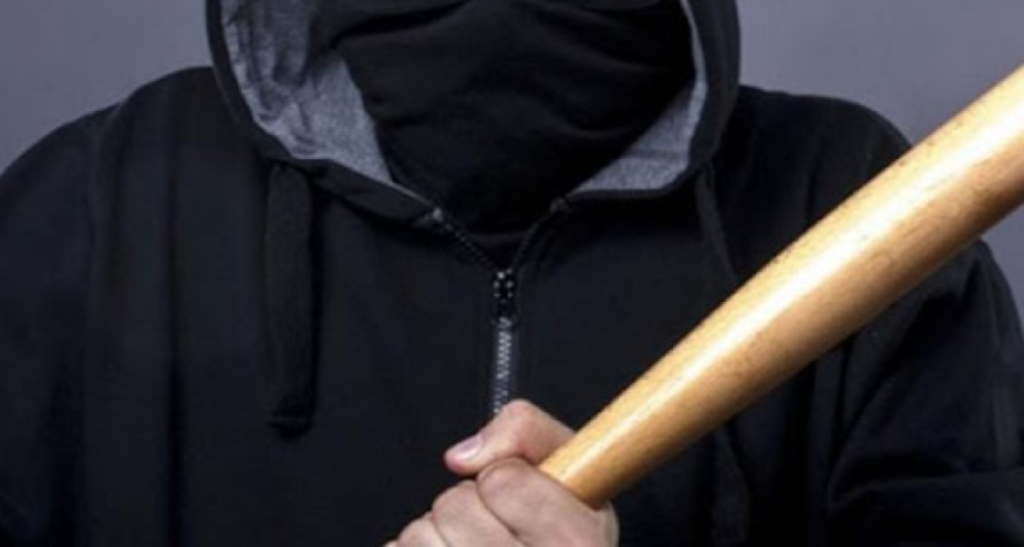Νέο περιστατικό οπαδικής βίας – Τραυμάτισαν 29χρονο με ρόπαλο και αιχμηρό αντικείμενο στη Χαλκίδα