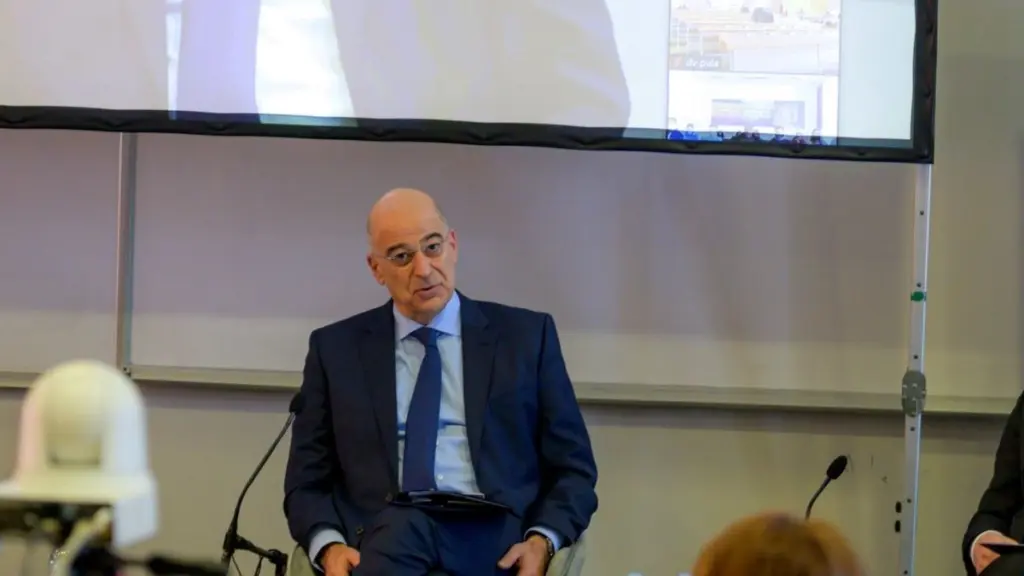 Στρέφεται στη Χάγη η Ελλάδα – Θα ζητήσει την διερεύνηση εγκλημάτων πολέμου στην Μαριούπολη