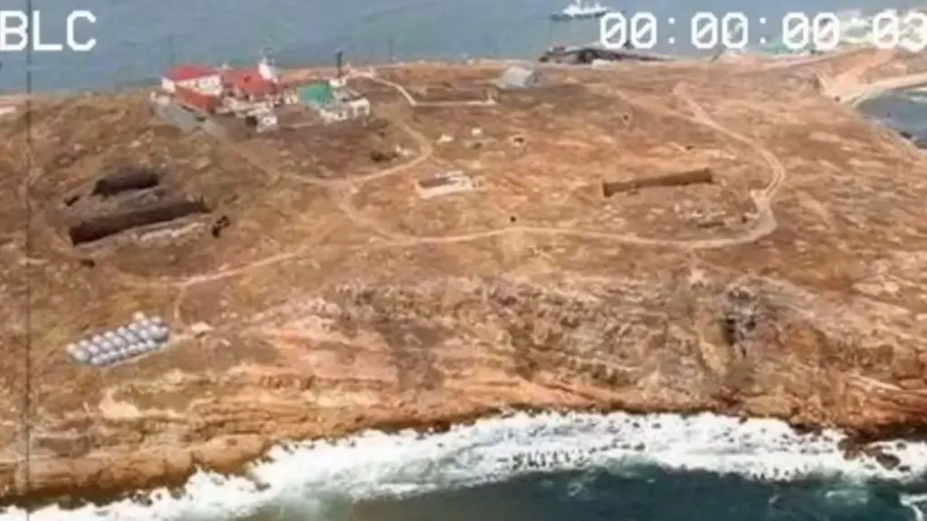 Η ηρωική αντίσταση των στρατιωτών στο Φιδόνησι γίνεται γραμματόσημο – “Ρωσικό πολεμικό πλοίο, άντε γαμ@@@σου!”