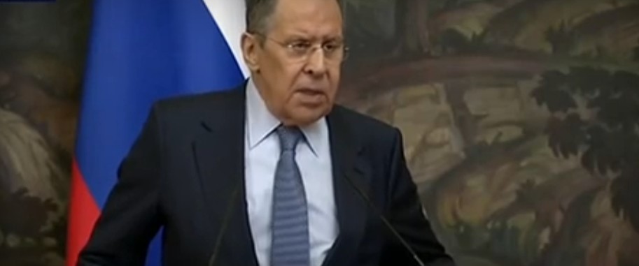 Ο Λαβρόφ για την Ουκρανία – “Η Ρωσία είναι έτοιμη για συνομιλίες μόλις σταματήσει να πολεμά ο ουκρανικός στρατός”