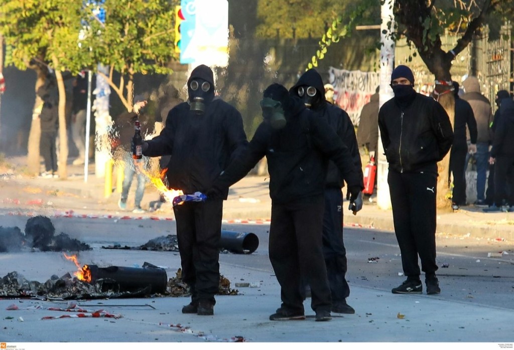 Αποκαλύψεις που τρομάζουν για τους στρατούς από χούλιγκανς – Ακροδεξιοί και μπράβοι της νύχτας με συμβόλαια θανάτου