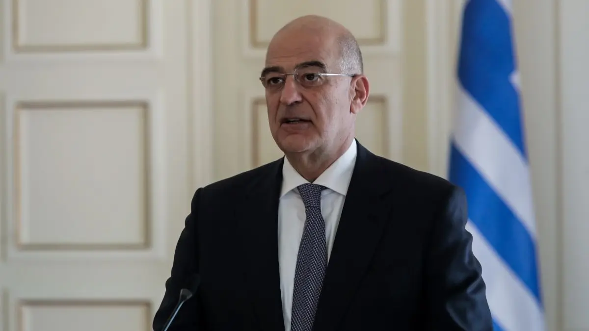 Η στιγμή της αποστομωτικής απάντησης του Νίκου Δένδια στον Τούρκο πρέσβη – “Δεν ζείτε στην εποχή του Σουλεϊμάν του μεγαλοπρεπή” (vids)