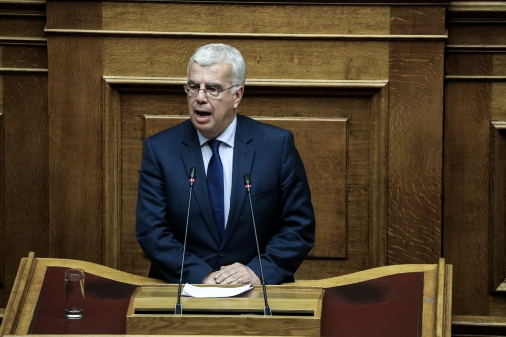 Στράτος Σιμόπουλος: Ο «Πυρήνας Επαναστατικής Βίας» ανέλαβε την ευθύνη για την επίθεση με γκαζάκια στο σπίτι του