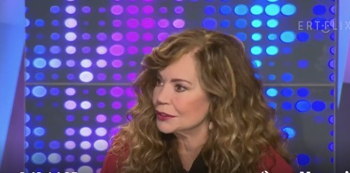 Η Ελένη Δήμου για το φιλί με τον Μαρίνο Κόνσολο, τα Σουαχίλι και η προειδοποίηση στον γιο της (vids)