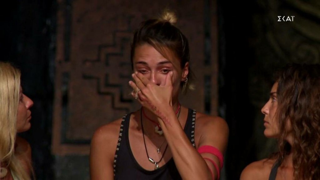 Αποχώρησε με κλάματα η Ταραμπάνκο από το Survivor – Τα προφητικά της λόγια (vid)