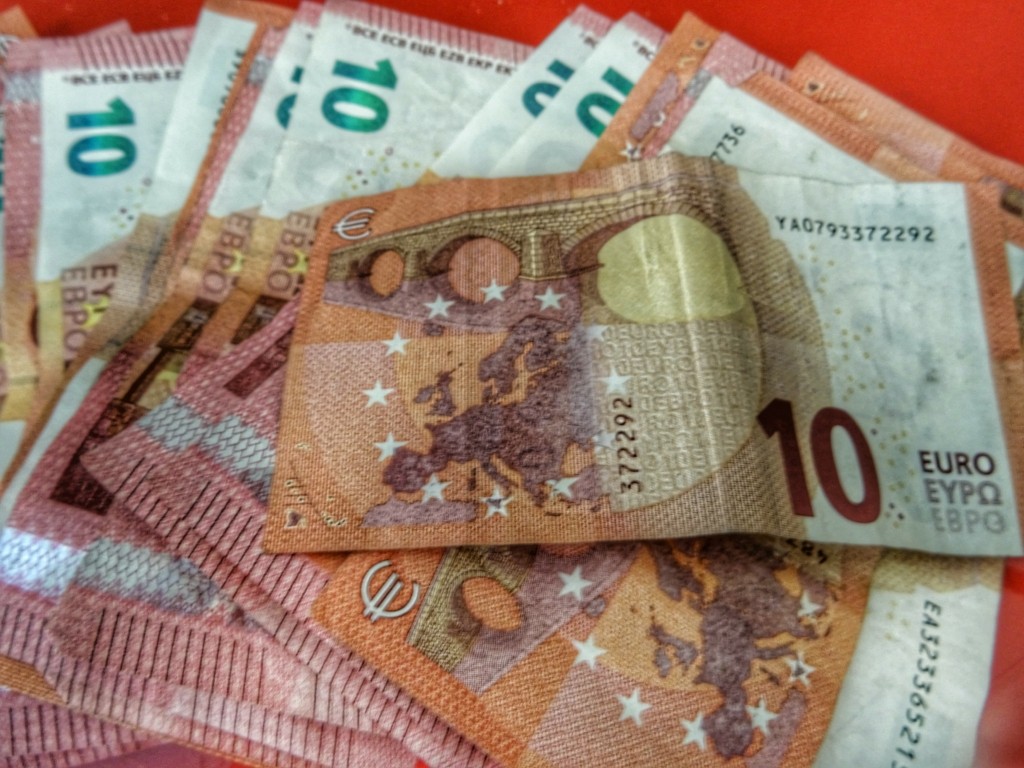 Οι πληρωμές από τον e-ΕΦΚΑ, τον OΑΕΔ και τον ΟΠΕΚΑ έως την 1η Απριλίου