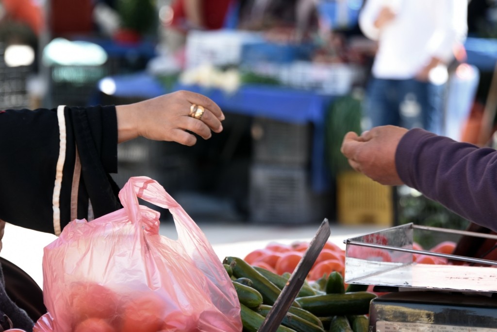 Επιταγή ακρίβειας – Ανατροπή με την ημερομηνία πληρωμής – Τι προβλέπει η τροπολογία
