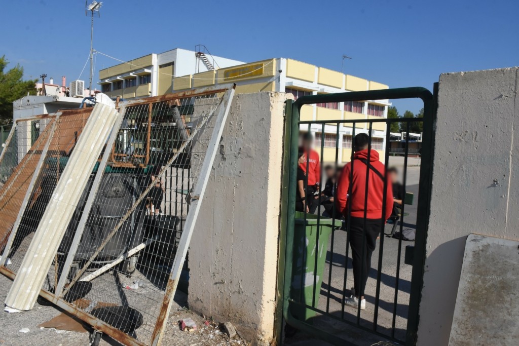 Νέα στοιχεία για το μαρτύριο του μαθητή με το αεροβόλο – “Τον απείλησαν ότι θα τον σκοτώσουν”