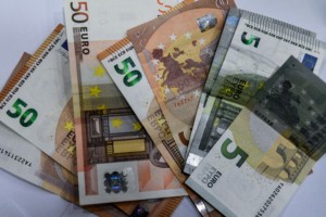 Βερολίνο: Τριάντα χρόνια έπαιζε τους ίδιους αριθμούς στο Λόττο – Τελικά έγινε εκατομμυριούχος