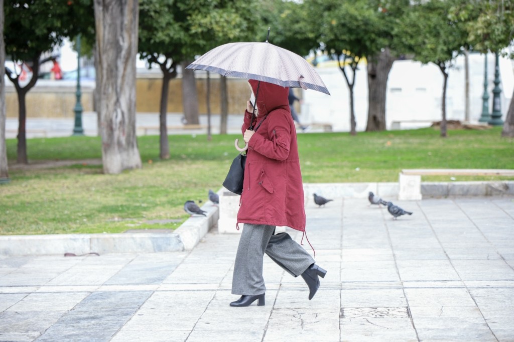Βροχές και καταιγίδες την Πέμπτη σε όλη τη χώρα